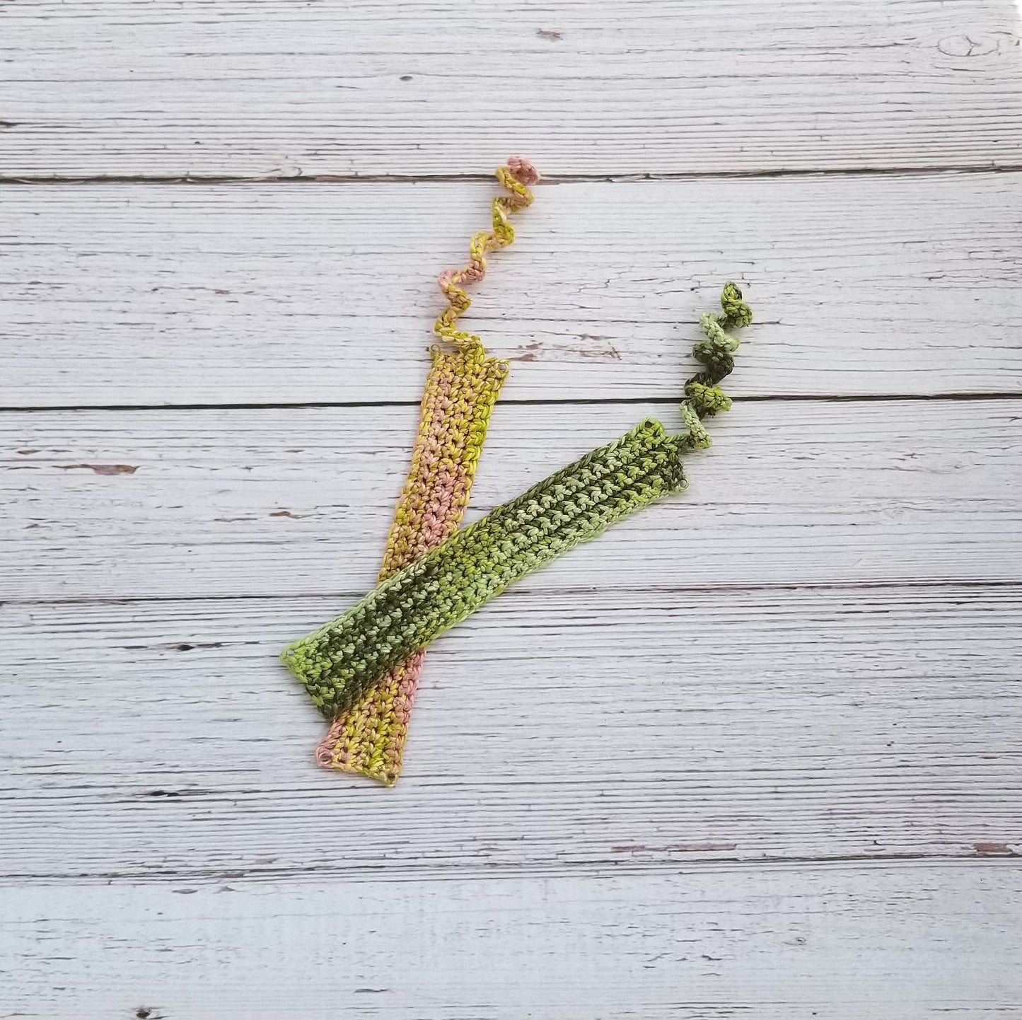 Spiral Topped Bookmark Crochet Pattern, PDF Digital Download
