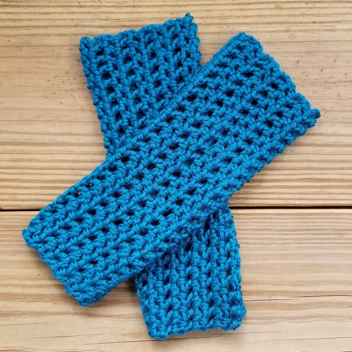 Mesh Fingerless Gloves Crochet Pattern, PDF Digital Download