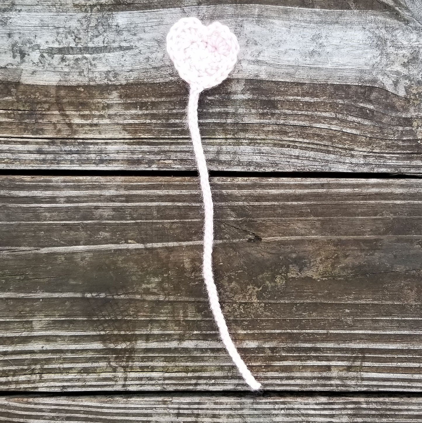 Heart Bookmark Crochet Pattern, PDF Digital Download