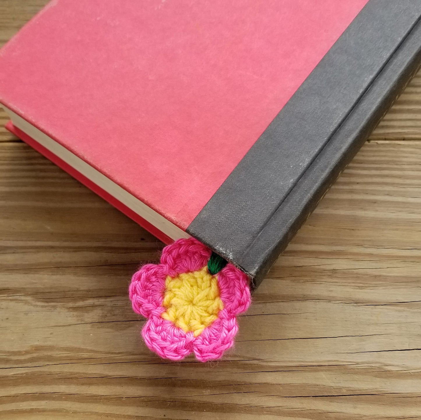 Flower Bookmark Crochet Pattern, PDF Digital Download