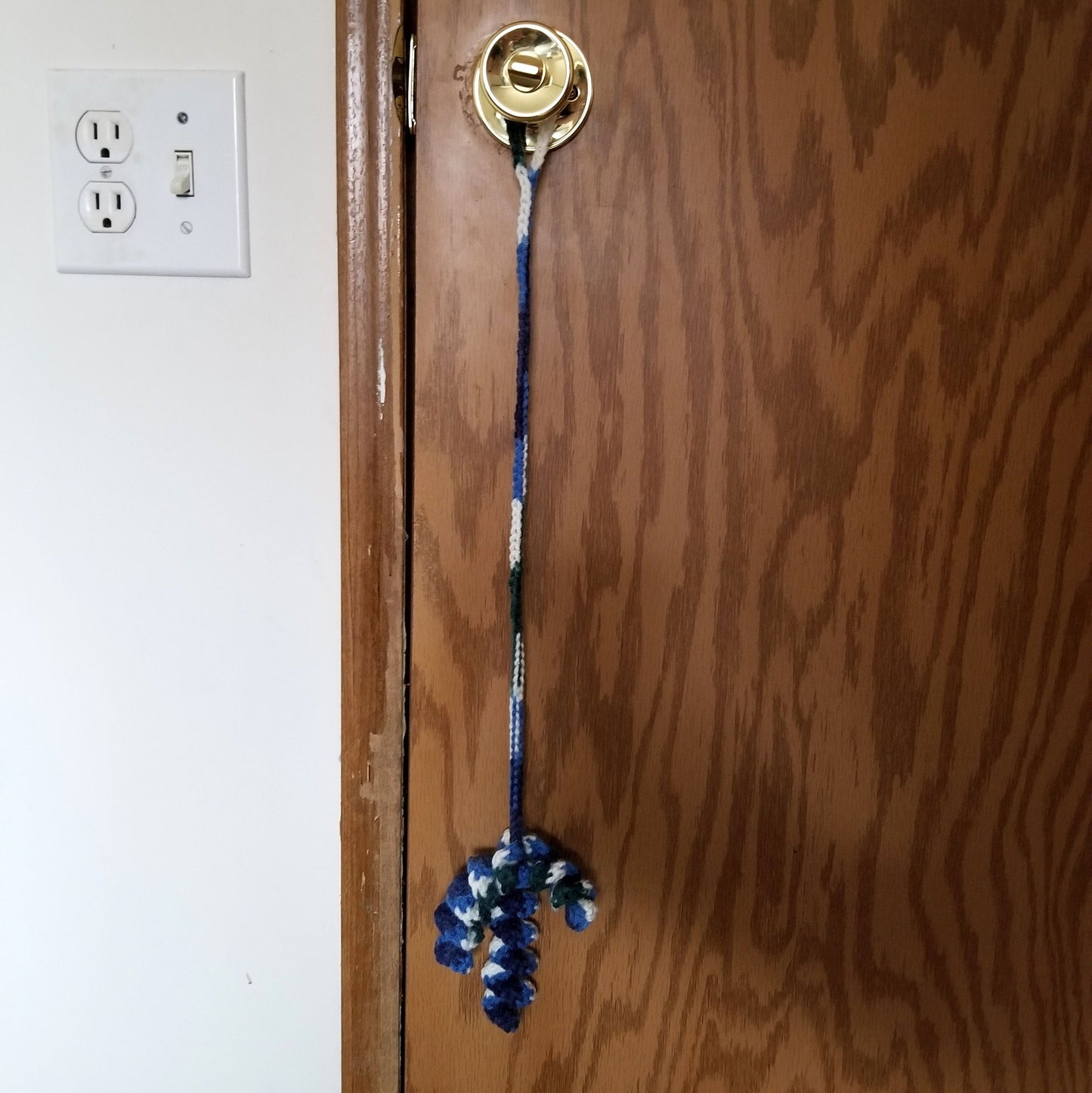 Doorknob Cat Toy Crochet Pattern, PDF Digital Download