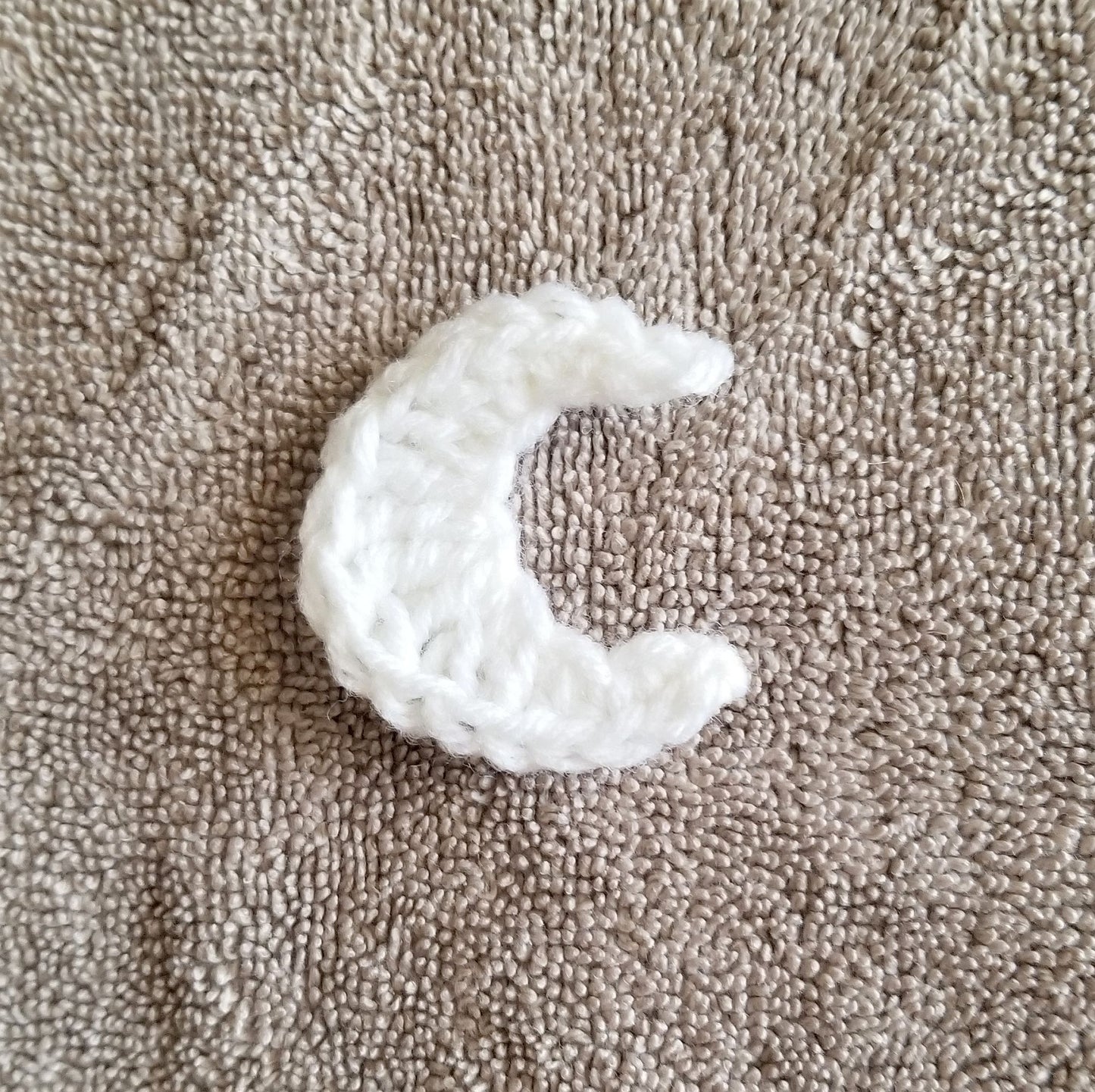 Moon Applique Crochet Pattern, PDF Digital Download